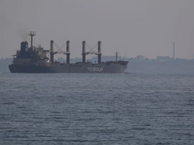 Сухогруз Samsun под турецким флагом покидает морской порт Одессы, Украина, 16 июля 2023 года. Фото: Сергей Смолинцев / Reuters